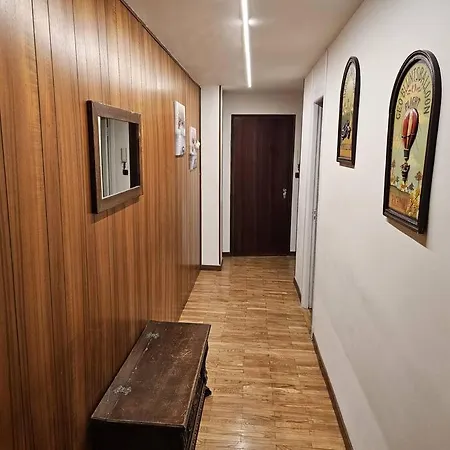 Casa Eleonora Διαμέρισμα Oulx